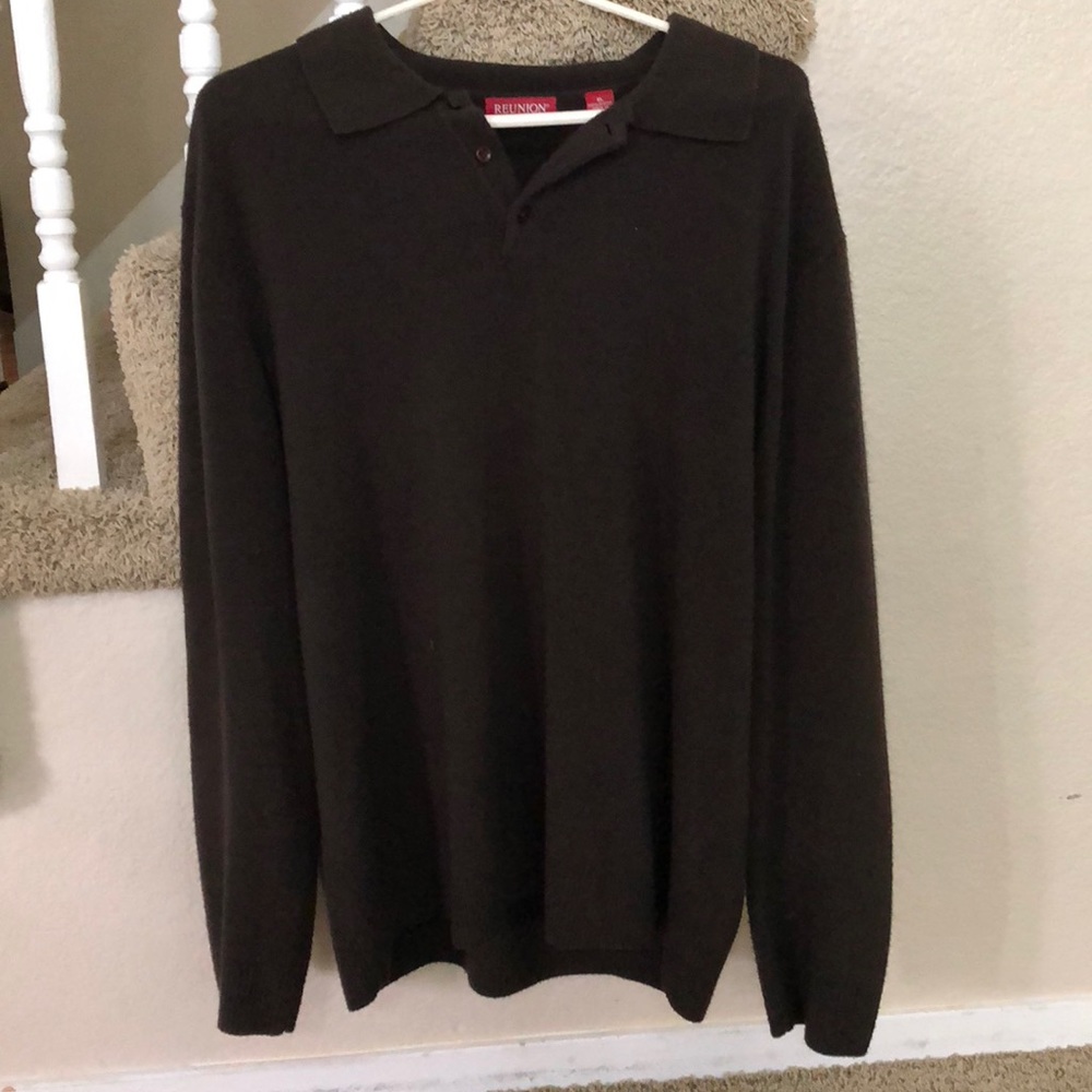 Reunion Men’s Light Sweater.  100% acrylic